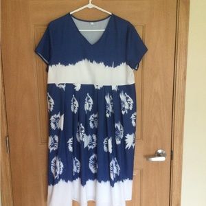 Color Block Tunic V-Neckline Knee Length A-Line Dress